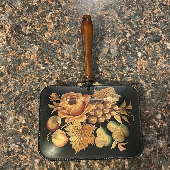 Vintage Crumb Catcher is in good condition, some scratches but a great piece. - Picture 11 of 13